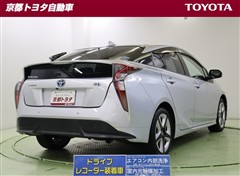 プリウス A ツーリングセレクション