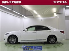 クラウンロイヤル HV ロイヤルサルーン