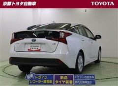 プリウス S セーフティ-プラス2