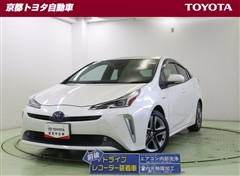 トヨタ プリウス A ツーリングセレクション