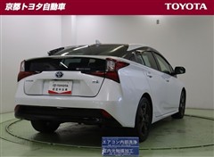 プリウス SツーリングS BE