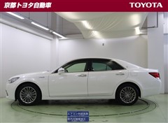 クラウンロイヤル HV ロイヤルサルーン