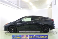 プリウス S ツーリングS BE