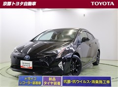トヨタ プリウス A ツーリングセレクション