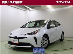 トヨタ プリウス S