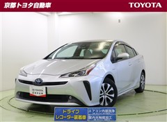 プリウス A