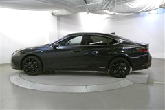 ES300h Fスポーツ