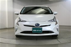 プリウス A ツーリングセレクション