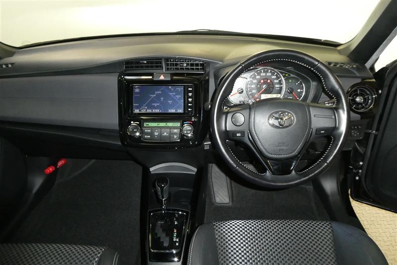 カローラフィールダー 1.5G WXB（0530103783937）の中古車