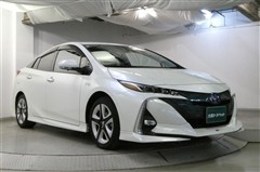 プリウスPHV A