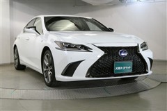 ES300h Fスポーツ