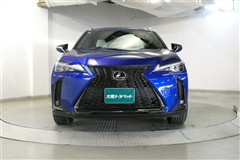UX200 Fスポーツ