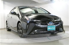 プリウス Sツーリングセレブラック