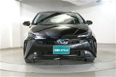 プリウス Sツーリングセレブラック