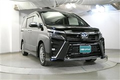 ヴォクシーHV ZSキラメキ3