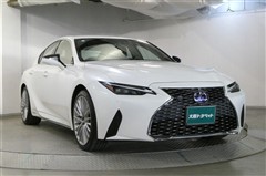 IS300h バージョンL