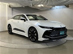 クラウンクロスオーバー RSアドバ