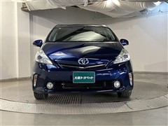 プリウスアルファ S