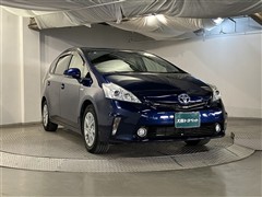 プリウスアルファ S