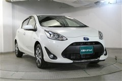 アクア S スタイルブラック