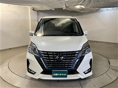 セレナ E-パワー ハイウェイスターV