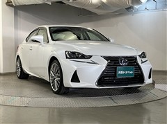 IS300h バージョンL