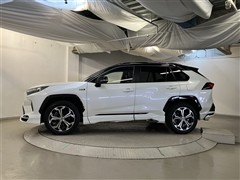 RAV4 PHV ブラックトーン