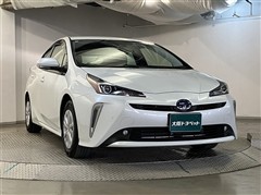 プリウス S セーフティプラス2