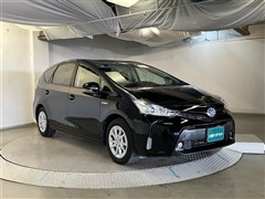 プリウスアルファ S