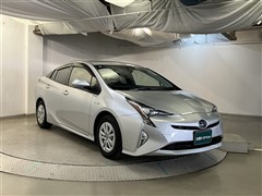 プリウス S セーフティプラス