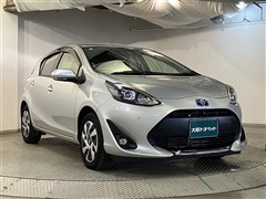 アクア S スタイルブラック