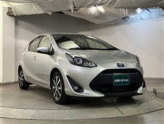 アクア S スタイルブラック