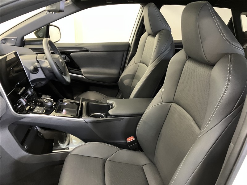 ぴよたページ bZ4X Z（0530103918875）の中古車 | トヨタ認定中古車 | トヨタ自動車