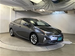 プリウス A ツーリングセレクション