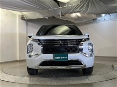 アウトランダーPHEV P