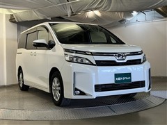 ヴォクシー V
