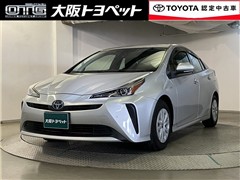 プリウス S