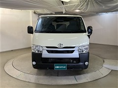 ハイエースバン DX