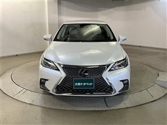 CT200h バージョンL
