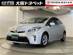 プリウス S