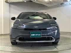 プリウス U
