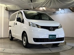 NV200バネットバン DX