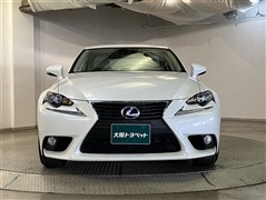 IS300h バージョンL