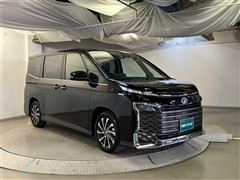 ヴォクシーHV S-Z