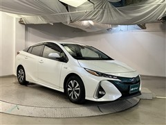プリウスPHV A