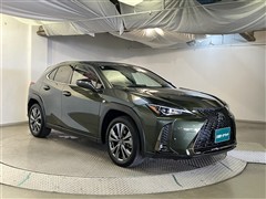 UX200 Fスポーツ