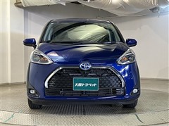 シエンタHV ファンベースG クエロ