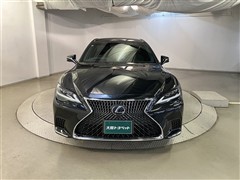 LS500h エグゼクティブ
