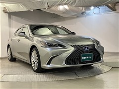 ES300h バージョンL