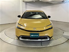 プリウスPHEV Z